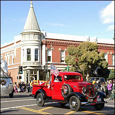 LosGatosChristmasParade13-128a.jpg