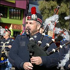 LosGatosChristmasParade13-244a.jpg