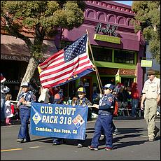 LosGatosChristmasParade13-305a.jpg