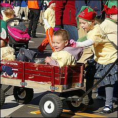 LosGatosChristmasParade13-480c1.jpg