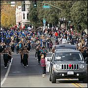 LosGatosChristmasParade15-196a-web.jpg