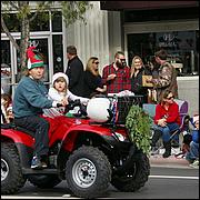 LosGatosChristmasParade15-281a-web.jpg