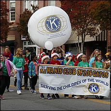 LosGatosChristmasParade15-043-web.jpg