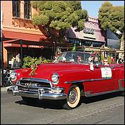 LosGatosChristmasParade25-049S.jpg