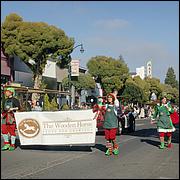 LosGatosChristmasParade25-161S.jpg
