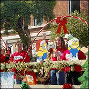 LosGatosChristmasParade25-257S.jpg
