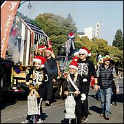 LosGatosChristmasParade25-352Sa.jpg