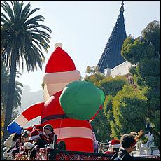 LosGatosChristmasParade25-400Sa.jpg