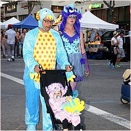 SLO_CO-FarmersMarketHalloween-14a.jpg