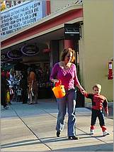 WG_Trick-or-Treat07-100b.jpg