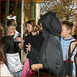 WG_TrickorTreat09-062b.jpg