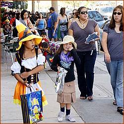 WG_TrickorTreat09-106c.jpg