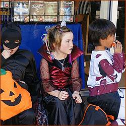 WG_TrickorTreat09-141b.jpg