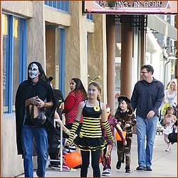 WG_TrickorTreat09-178b.jpg