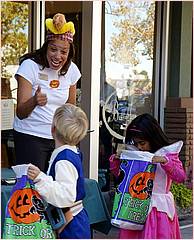 WG_TrickorTreat09-017d.jpg