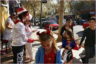 WG_TrickorTreat09-073b.jpg