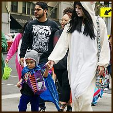 WG-TrickorTreat25-003Aa.jpg