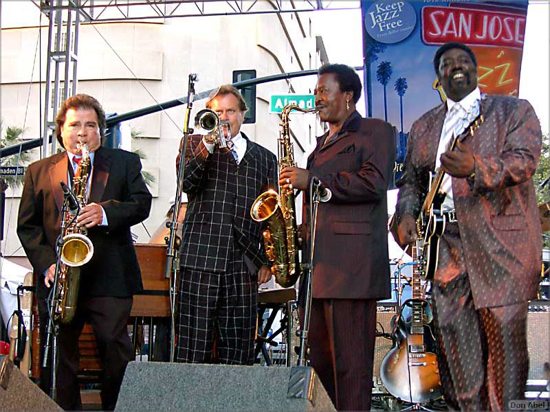 SJ_JazzFest05-152b.jpg