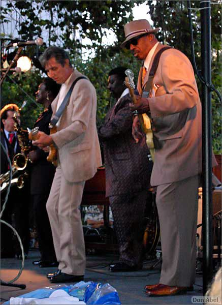 SJ_JazzFest05-160b.jpg