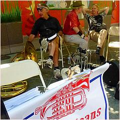 SJJazzFest2016-018b.jpg
South Bay Tradiional Jazz Society member jammers