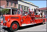 Sacto05_parade-19b.jpg