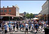 Sacto05_parade-51b.jpg