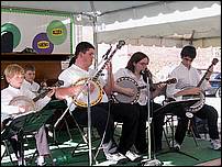 SacJazz06_banjos-254b.jpg