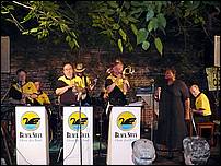 SacJazz07_BlackSwan-272c.jpg