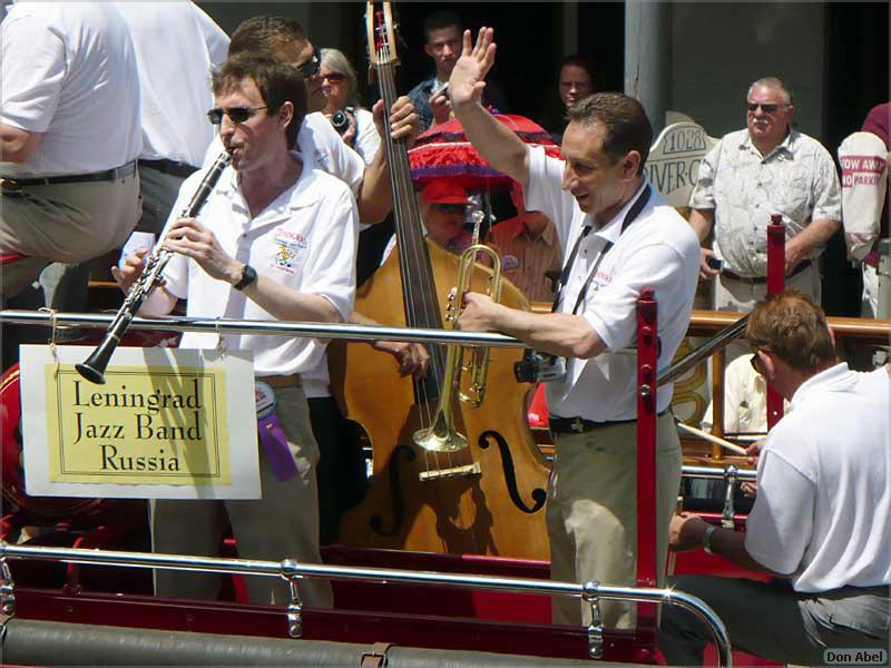 SacJazz07_parade-008c - for personal use only