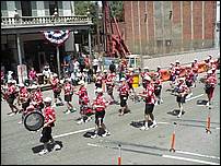 SacJazz07_parade-041b.jpg