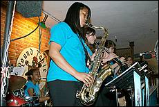 SacJazz08_SantaClaraSwinig-134d.jpg