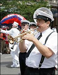 SacJazz08_parade-008d.jpg