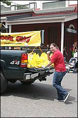 SacJazz08_parade-036c.jpg