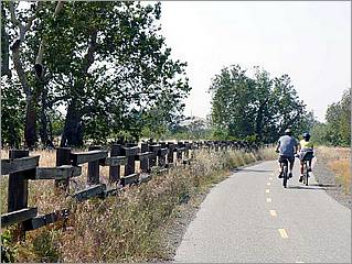 Bike-CoyoteCreekTrail08-173c.jpg