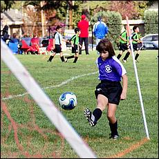 CampbellSoccer10-044a1b.jpg