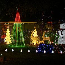 ChristmasDisplays25-281Sa.jpg