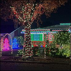 ChristmasDisplays25-60as.jpg